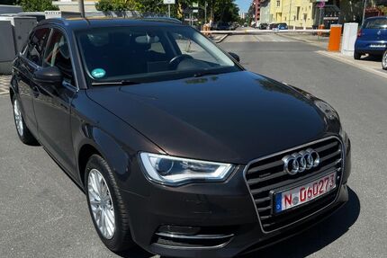 Audi A3 82.000 km 16.500 &euro; Nürnberg 90431
