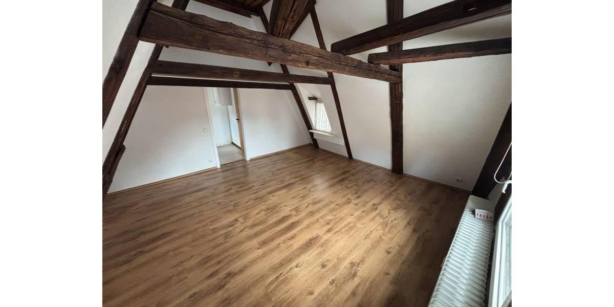 Dachgeschoßwohnung Lüneburg Ebensberg - 2 Zimmer, 50 m&sup2;, 530&euro; | Angebot:26382251