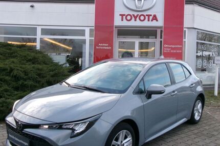 Toyota Corolla 71.400 km 16.890 &euro; Dresden 01259