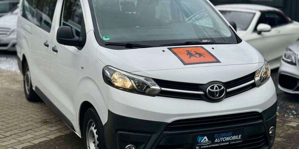 Toyota Proace 239.000 km 12.999 &euro; Troisdorf 53842