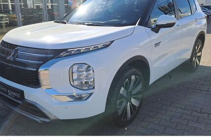 Mitsubishi Outlander 8.950 km 44.490 &euro; Wesel 46485