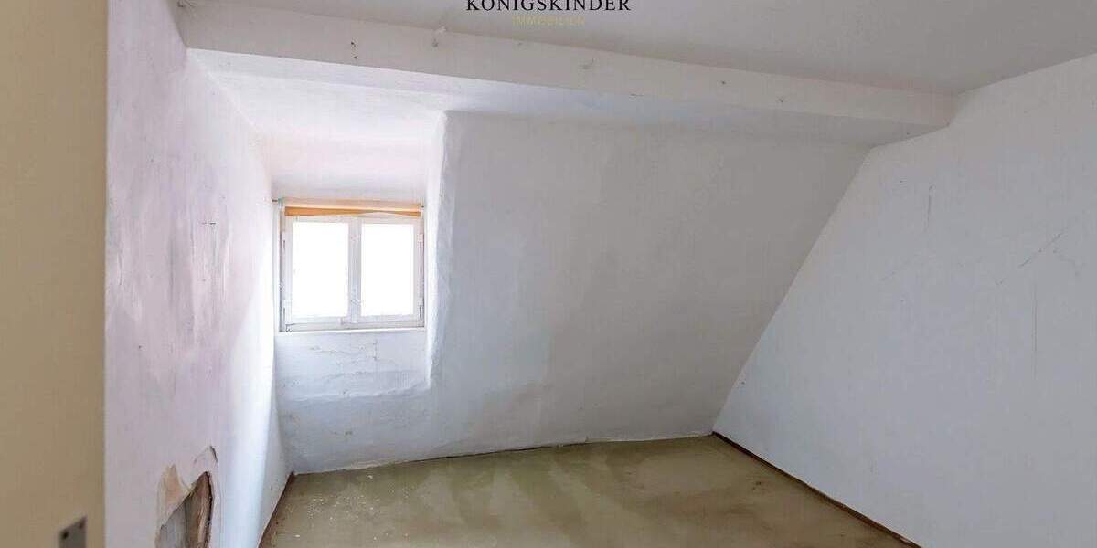 Mehrfamilienhaus, Wohnhaus Kernen im Remstal Stetten - 9 Zimmer, 300 m&sup2;, 399.000&euro; | Angebot:24834877