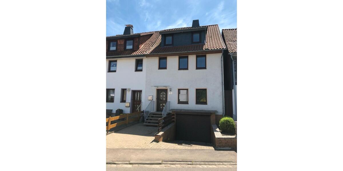 Reihenhaus Lamspringe - 6 Zimmer, 155 m&sup2;, 900&euro; | Angebot:25422916