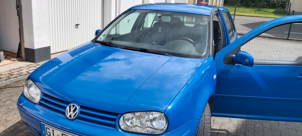 VW Golf 147.500 km 3.300 &euro; Pohlheim 35415