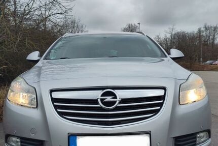 Opel Insignia 281.500 km 2.400 &euro; Homberg (Efze) 34576