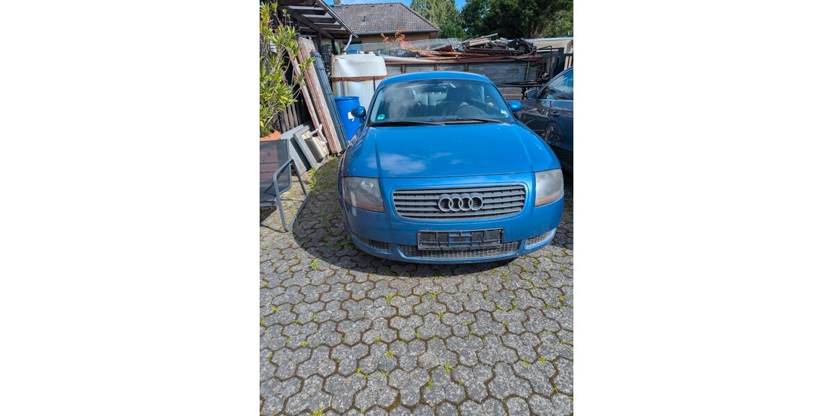 Audi TT 198.500 km 2.750 € Salzgitter 38259