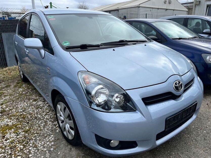 Corolla Verso