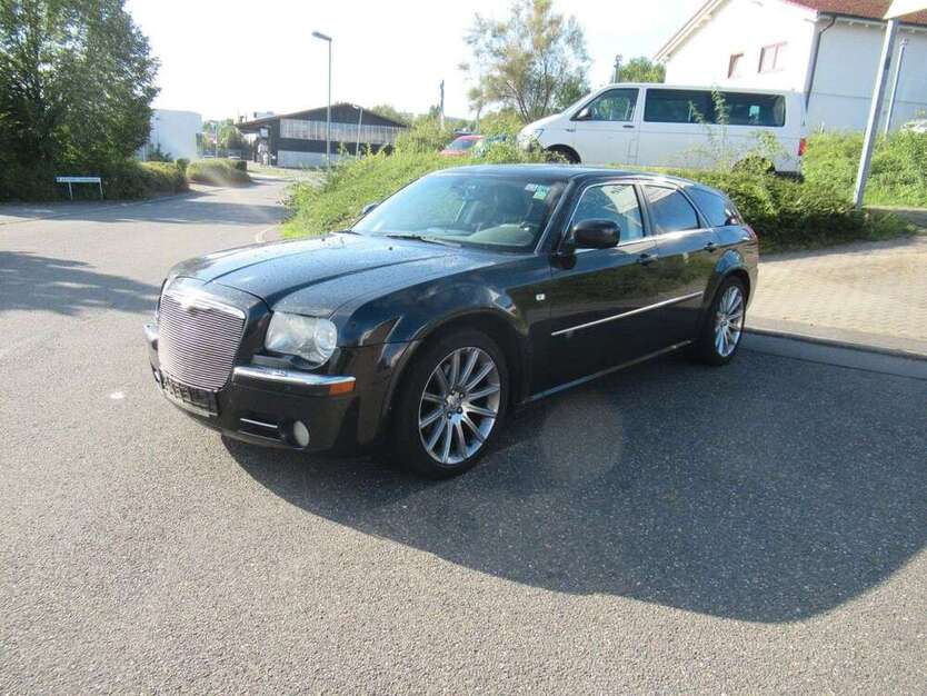 300C
