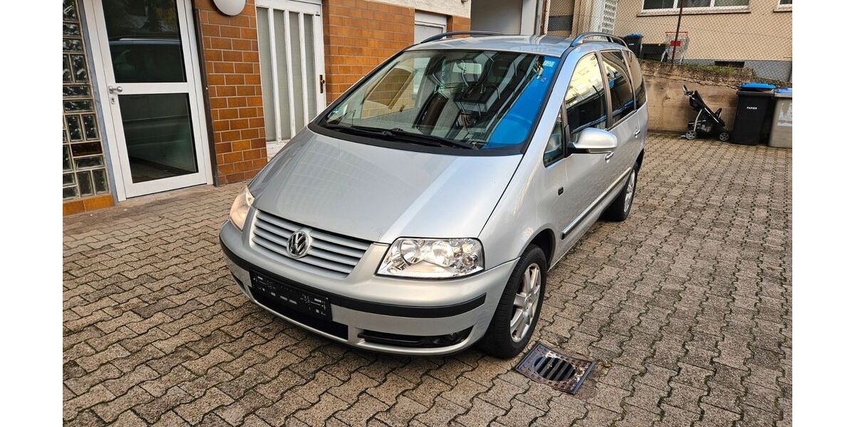 VW Sharan 100.000 km 8.500 € Mannheim 68219