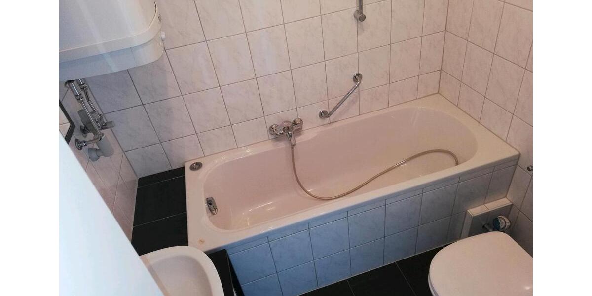 Hochparterre Bamberg Gereuth - 2 Zimmer, 49 m&sup2;, 590&euro; | Angebot:25597433