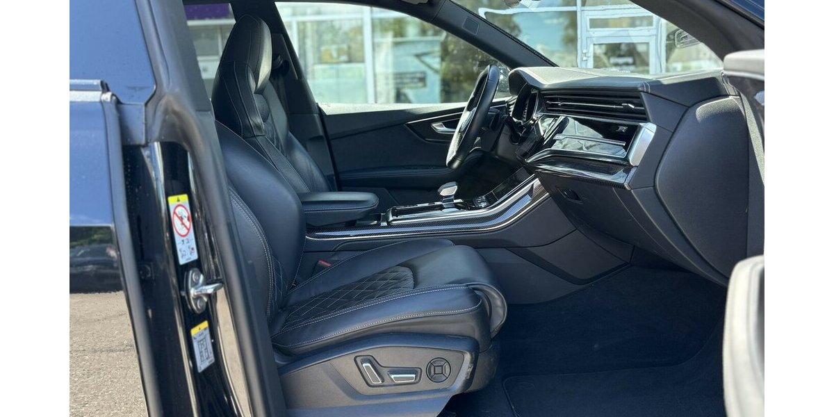 Audi SQ8 4.0 TFSI quattro HUD/MATRIX/MEMORY/360°/B&O 57.619 km 74.800 &euro; Villingen-Schwenningen 78054