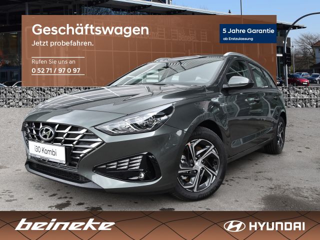 i30
