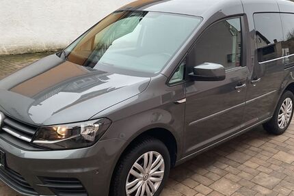 VW Caddy 93.300 km 18.990 € Werneck/Eßleben 97440