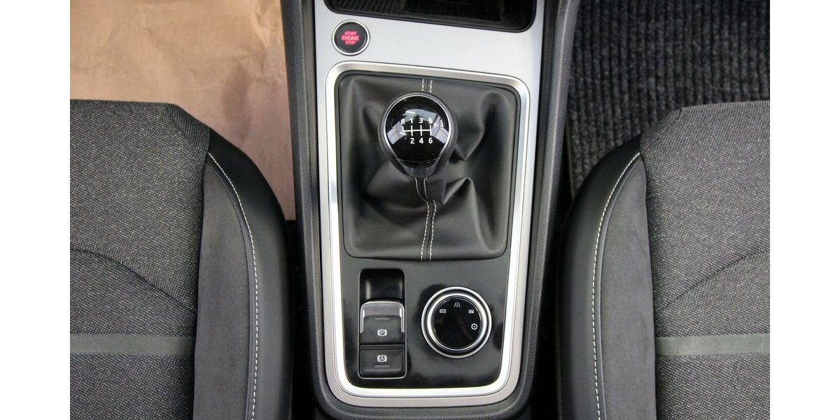 Seat Ateca 1.5 TSI Xperience NAVI+LED+KAMERA+WINTER 29.732 km 25.500 &euro; Hagenow 19230