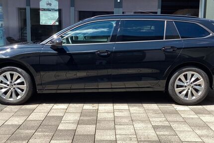 Skoda Superb 22.457 km 31.950 &euro; Schmallenberg-Niederberndorf 57392