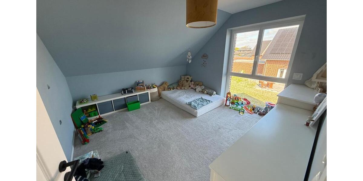 Einfamilienhaus Wahrenholz - 7 Zimmer, 251 m&sup2;, 749.000&euro; | Angebot:26491038