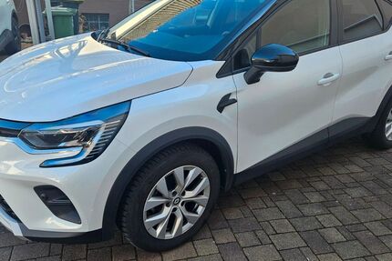 Renault Captur 51.600 km 13.990 &euro; BÜDINGEN 63654