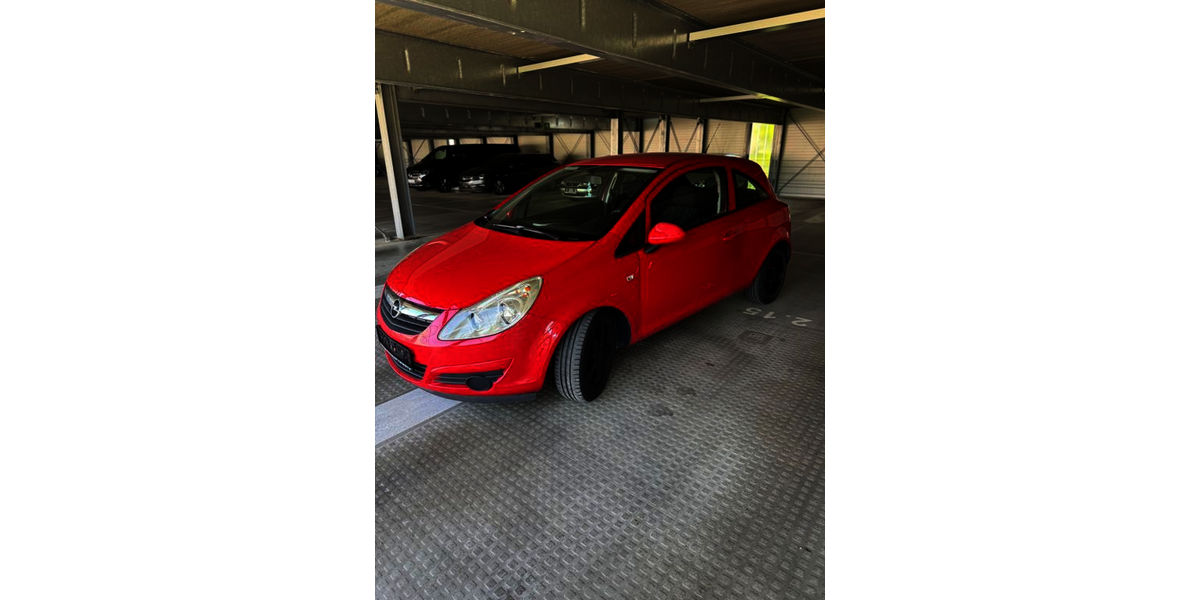 Opel Corsa 190.000 km 2.400 &euro; München 81739