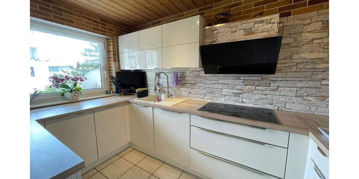 Etagenwohnung Rietheim-Weilheim Rietheim - 4 Zimmer, 107 m&sup2;, 230.000&euro; | Angebot:26512875