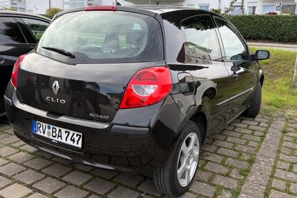 Renault Clio 221.000 km 1.800 € Bad Waldsee 88339