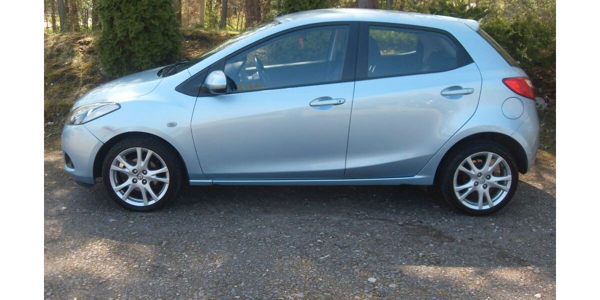 Mazda 2 133.400 km 2.575 &euro; Gräfenhainichen 06773