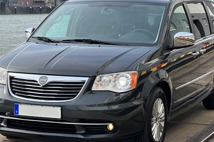 Lancia Voyager 95.000 km 19.987 &euro; Mannheim I Baden-Württemberg 68169