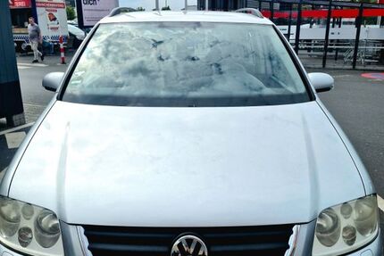 VW Touran 318.000 km 700 &euro; Mühlheim am main 63165