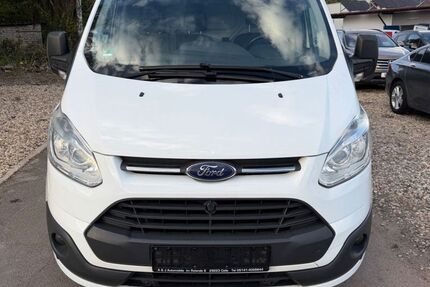 Ford Transit Custom 199.000 km 7.990 &euro; Celle 29223