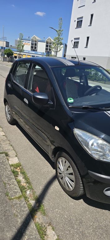 i10