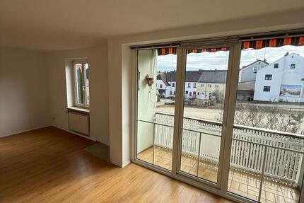 Wohnung Treuchtlingen - 3 Zimmer, 92 m&sup2;, 828&euro; | Angebot:25480107