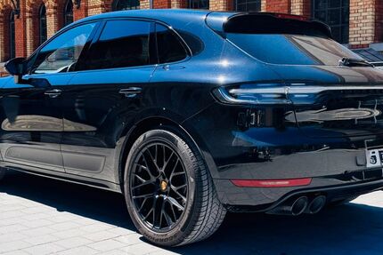 Porsche Macan 84.000 km 54.900 &euro; Augsburg 86154