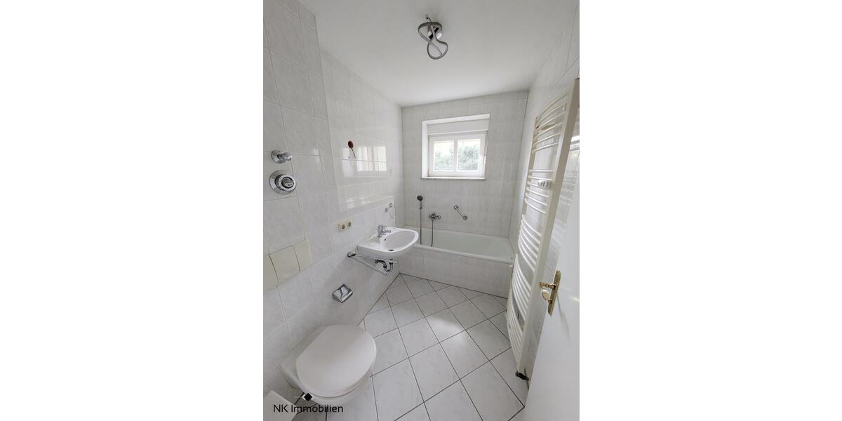 Erdgeschoßwohnung Zwickau Zwickau-West - 2 Zimmer, 45 m&sup2;, 290&euro; | Angebot:25000321