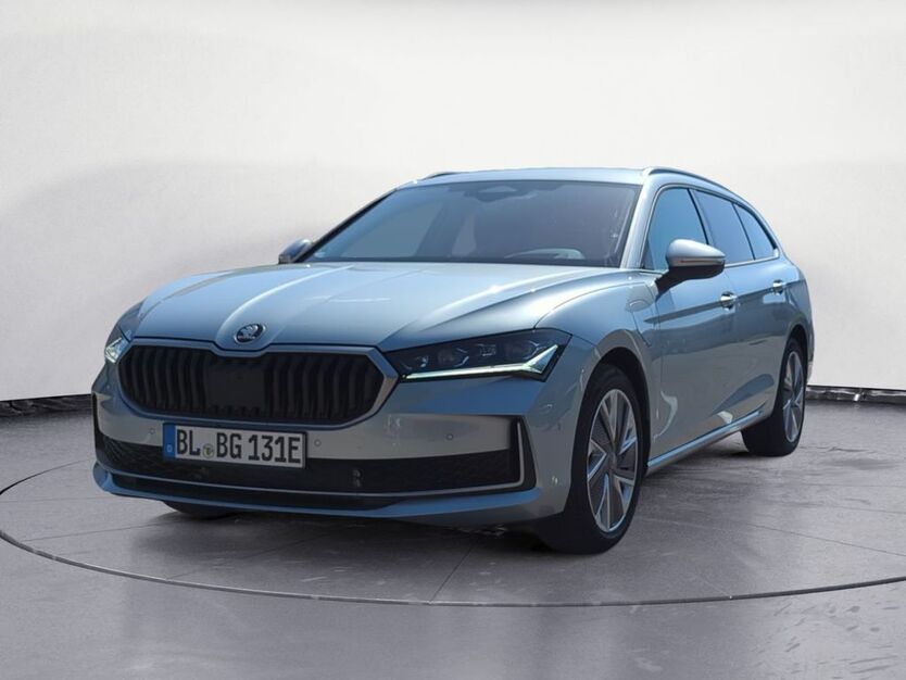 Skoda Superb 4.100 km 43.780 € Albstadt 72458