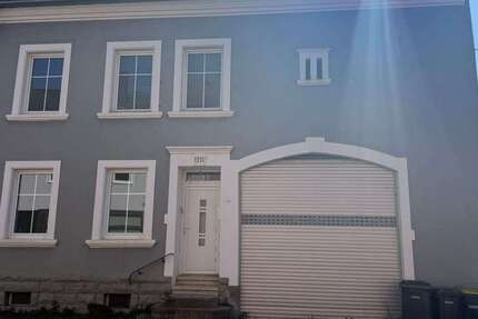 Haus Merzig - 6 Zimmer, 170 m&sup2;, 1.100&euro; | Angebot:26460766