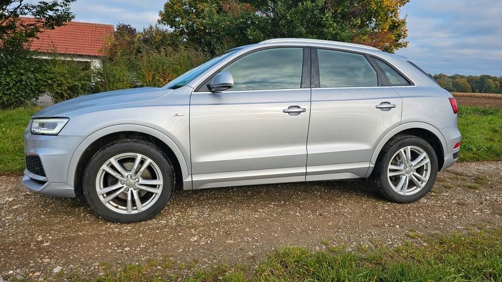 Audi Q3 157.000 km 17.990 € Schöngeising 82296