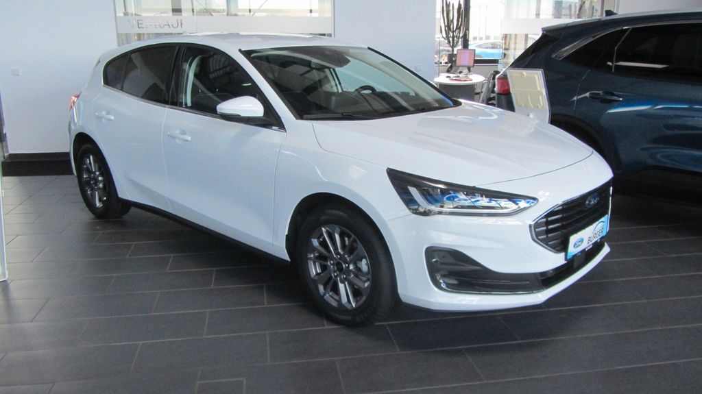 Ford Focus 32.133 km 20.990 &euro; Schmölln 04626