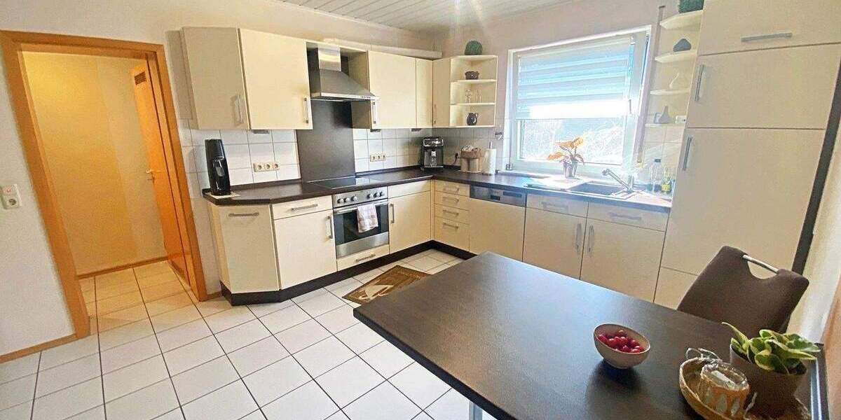 Etagenwohnung Sommerkahl - 4 Zimmer, 320.000&euro; | Angebot:26401962