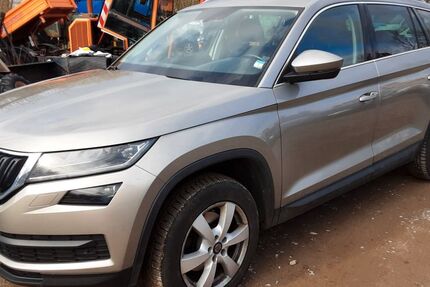 Skoda Kodiaq 178.000 km 14.950 &euro; Eisfeld 98673