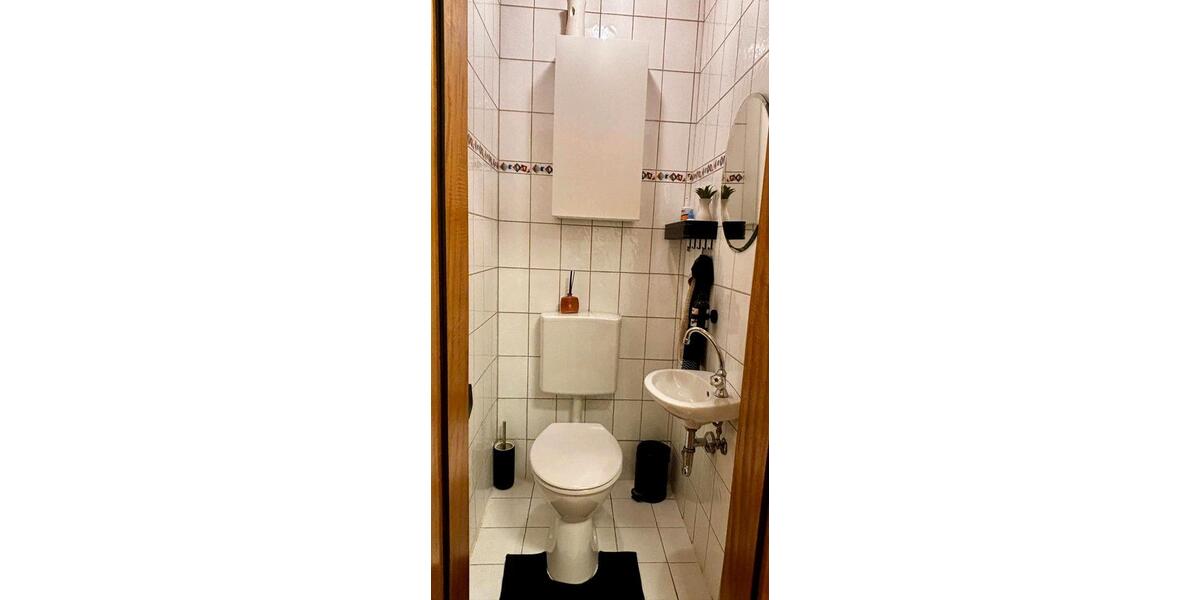 Dachgeschoßwohnung Homburg - 5 Zimmer, 112 m&sup2;, 800&euro; | Angebot:26426547