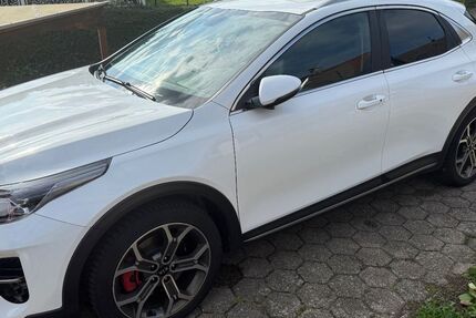 Kia XCeed 70.000 km 18.700 € Hemer 58675