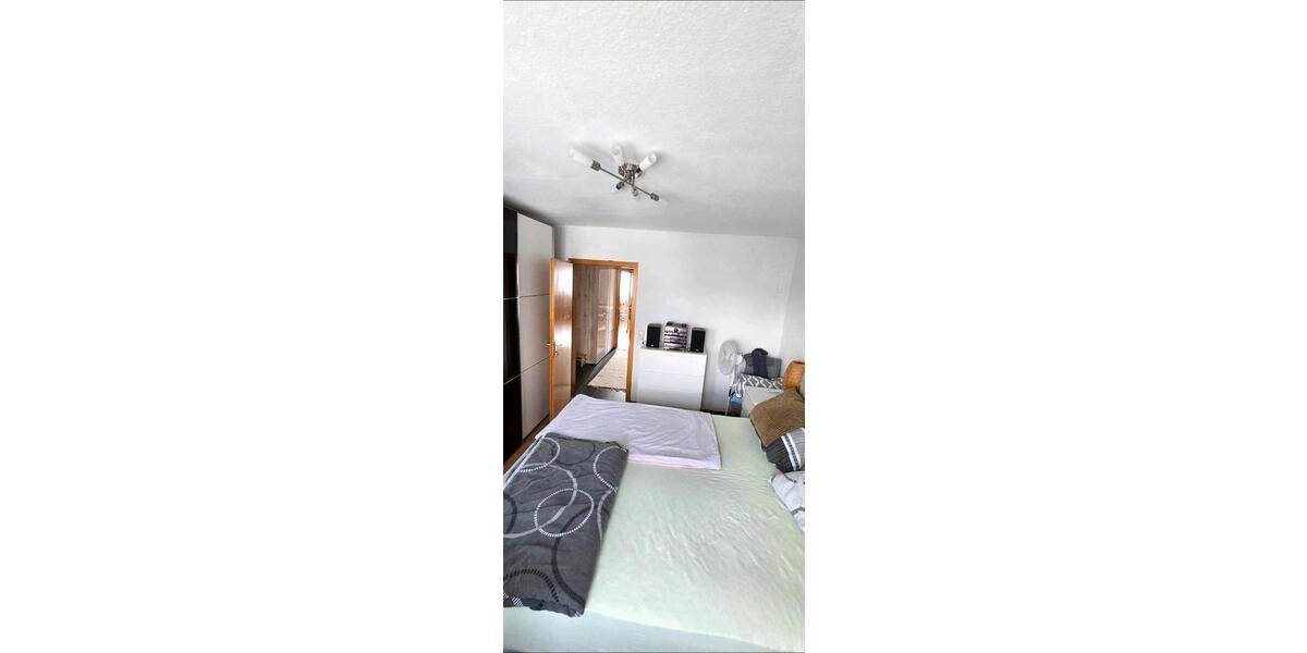 Etagenwohnung Niederwerrn - 3 Zimmer, 80 m&sup2;, 220.000&euro; | Angebot:27002270