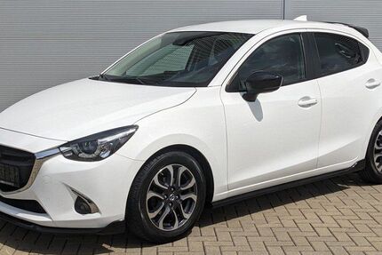 Mazda 2 82.890 km 10.580 &euro; Hoyerswerda 02977