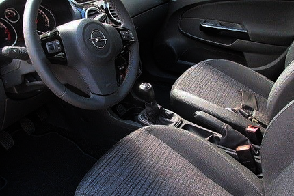 Opel Corsa 115.000 km 4.800 &euro; Karlsruhe 76199