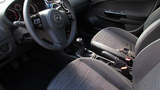 Opel Corsa 115.000 km 4.800 &euro; Karlsruhe 76199