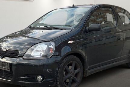 Toyota Yaris 283.363 km 1.499 € Berlin 12681