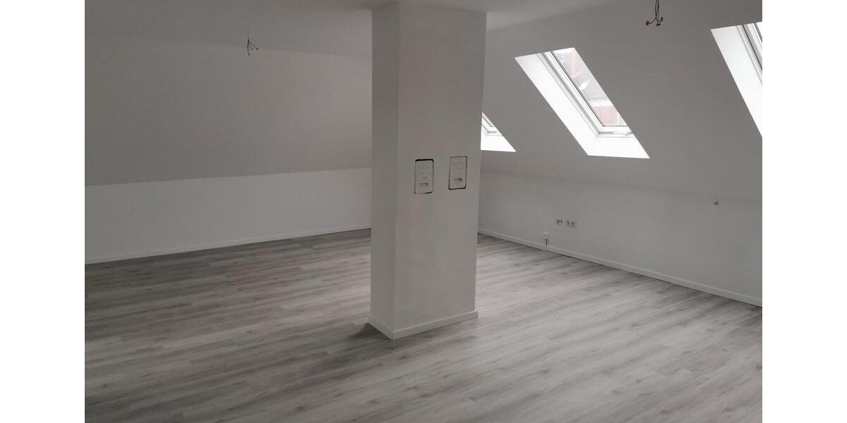 Dachgeschoßwohnung Braunschweig Westliches Ringgebiet - 3 Zimmer, 75 m&sup2;, 720&euro; | Angebot:26380885