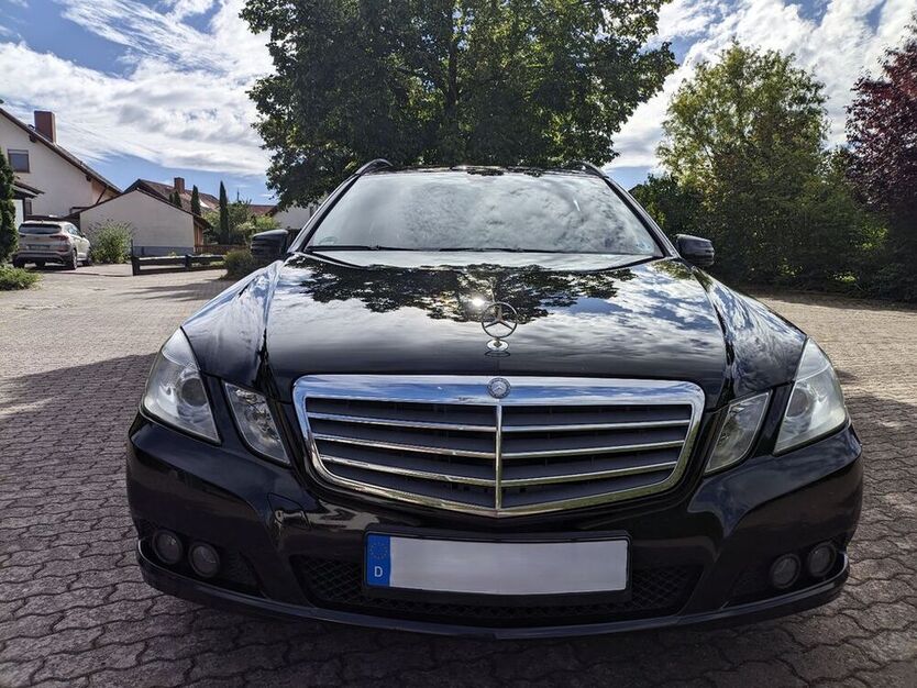 E 220
