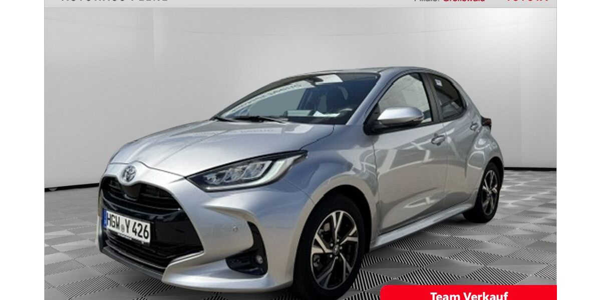Toyota Yaris 4.500 km 26.299 &euro; Greifswald 17489