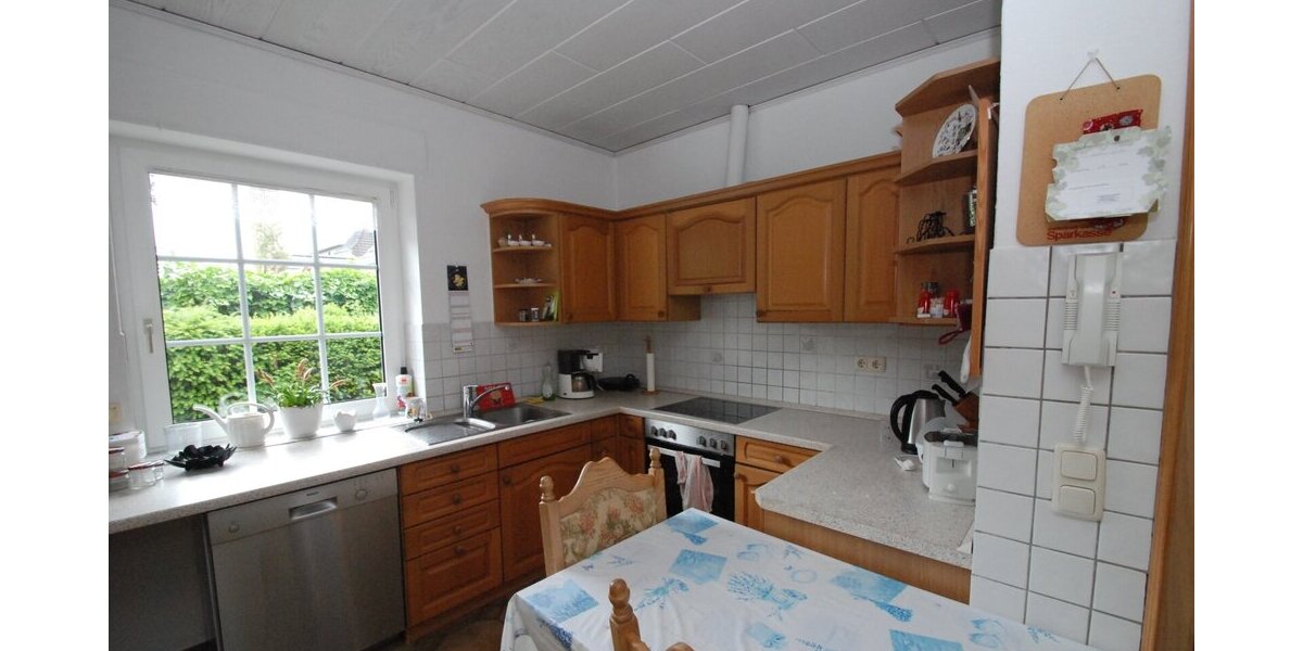 Walmdachbungalow in Marne - Stilvolles Wohnen mit Gartenblick und Wintergarten! - Bungalow Marne | Angebot:26835885