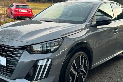 Peugeot 208 25.500 km 18.990 &euro; Schwäbisch Gmünd 73527